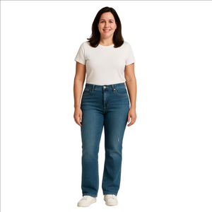 MOSSIMO BNWT 12/31r boot cut with 33 inch inseam low-rise stretchy jeans